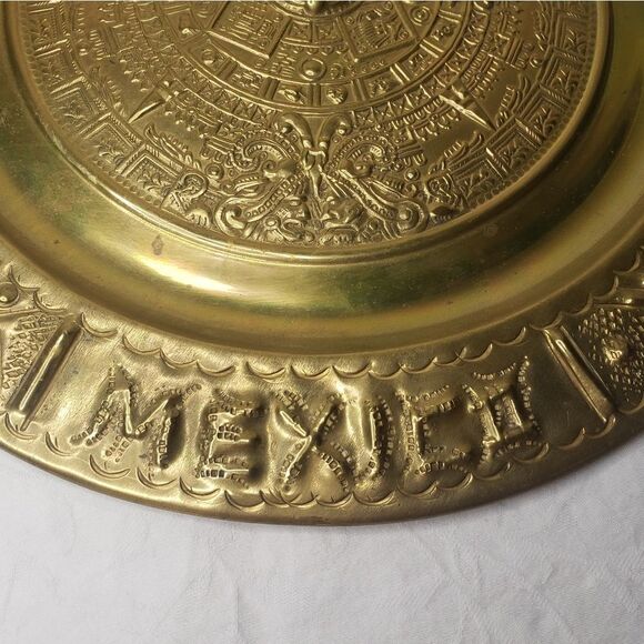 Vintage large brass decorative plate - Picture 5 of 9